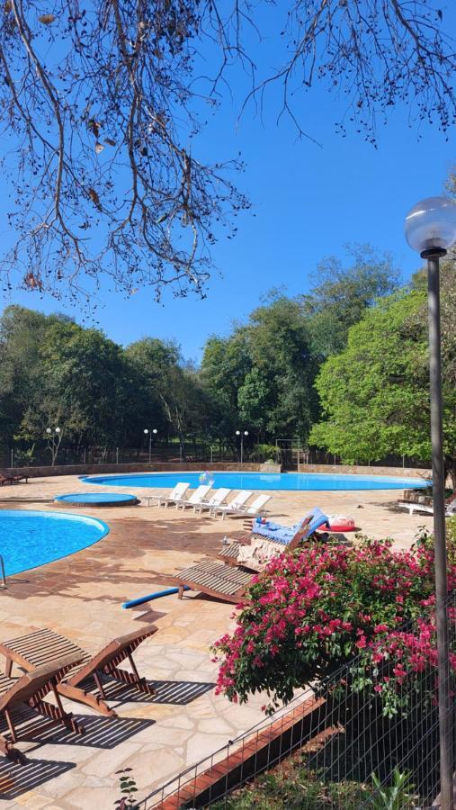 Casa De Huespedes Mariposa En Manantial Countryclub Apartment Hohenau Ngoại thất bức ảnh